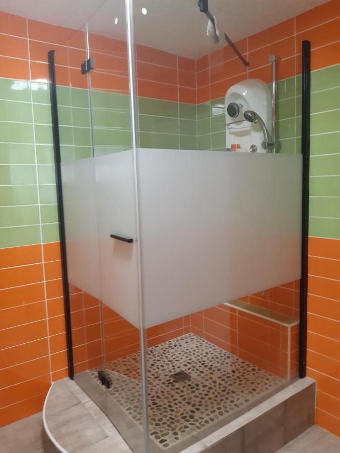 Apartamento Le Calme Viviers Exterior foto